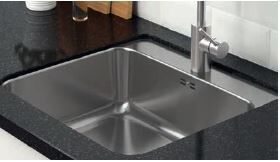 IKEA Spüle in Arbeitsplatte einarbeiten